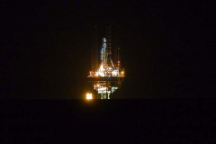 The rig 7km off shore, WA - [Click for a Larger Image]