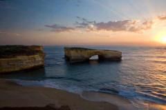 London Bridge,on the Great Ocean Road Vic - [Click for a Larger Image]